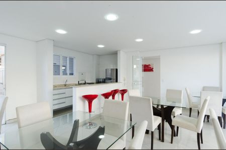 Apartamento à venda com 136m², 1 quarto e 2 vagas Apartamento à venda com 136m², 1 quarto e 2 vagasÁrea comum - Salão de festas