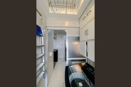 Apartamento à venda com 57m², 2 quartos e 1 vagaÁrea de Serviço