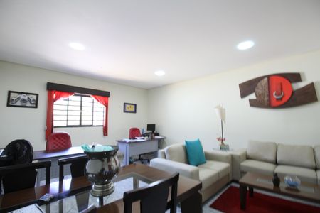 Casa à venda com 300m², 2 quartos e 12 vagasQuarto 2