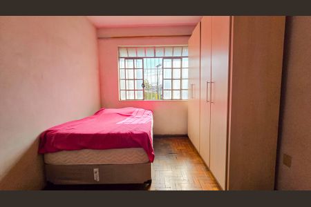 Casa à venda com 220m², 5 quartos e 4 vagasQuarto 01