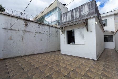 Casa para alugar com 350m², 3 quartos e 2 vagasQuintal
