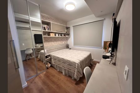 Apartamento para alugar com 165m², 3 quartos e 2 vagas Apartamento para alugar com 165m², 3 quartos e 2 vagasSuíte