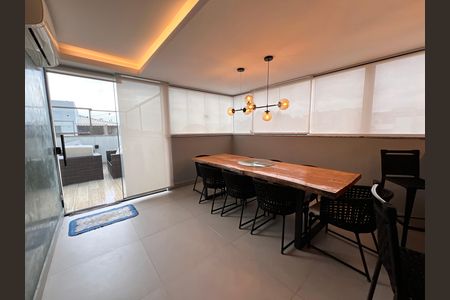 Apartamento para alugar com 165m², 3 quartos e 2 vagas Apartamento para alugar com 165m², 3 quartos e 2 vagasÁrea Gourmet