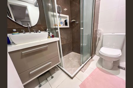 Apartamento para alugar com 165m², 3 quartos e 2 vagas Apartamento para alugar com 165m², 3 quartos e 2 vagasBanheiro Suite