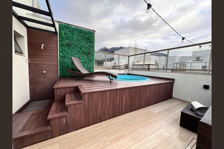 Apartamento para alugar com 165m², 3 quartos e 2 vagas Apartamento para alugar com 165m², 3 quartos e 2 vagasPiscina