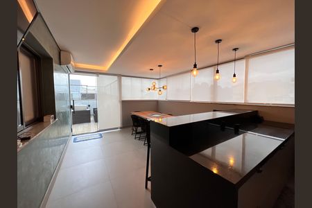Apartamento para alugar com 165m², 3 quartos e 2 vagas Apartamento para alugar com 165m², 3 quartos e 2 vagasÁrea Gourmet