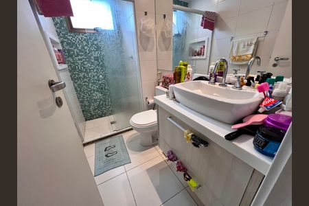 Apartamento para alugar com 165m², 3 quartos e 2 vagas Apartamento para alugar com 165m², 3 quartos e 2 vagasBanheiro Social