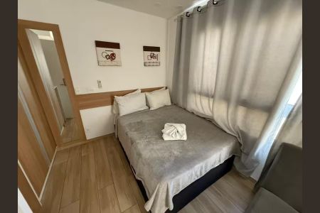 Apartamento à venda com 37m², 1 quarto e 1 vaga Apartamento à venda com 37m², 1 quarto e 1 vagaFoto 02