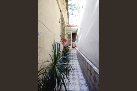 Casa à venda com 105m², 2 quartos e sem vagaÁrea comum