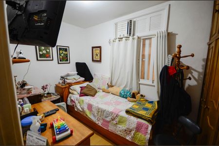 Casa à venda com 105m², 2 quartos e sem vagaQuarto 2