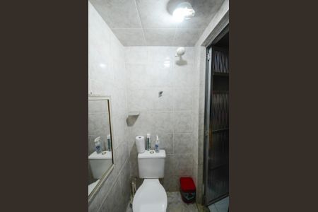 Casa à venda com 105m², 2 quartos e sem vagaBanheiro de Serviço