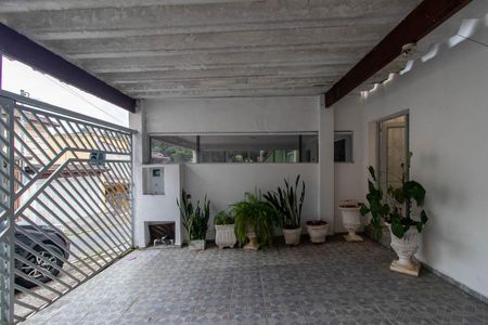 Casa à venda com 110m², 2 quartos e 2 vagas Casa à venda com 110m², 2 quartos e 2 vagasÁrea comum