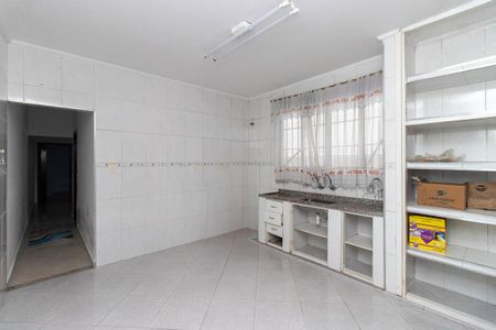 Casa à venda com 110m², 2 quartos e 2 vagas Casa à venda com 110m², 2 quartos e 2 vagasCozinha