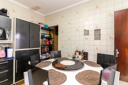 Casa à venda com 144m², 3 quartos e 2 vagas Casa à venda com 144m², 3 quartos e 2 vagasCozinha