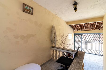 Casa à venda com 144m², 3 quartos e 2 vagas Casa à venda com 144m², 3 quartos e 2 vagasGaragem