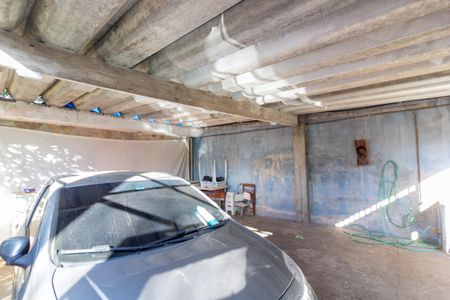 Casa à venda com 100m², 2 quartos e 2 vagasGaragem