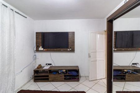 Casa à venda com 100m², 2 quartos e 2 vagasQuarto 2