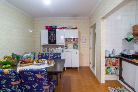 Casa à venda com 100m², 2 quartos e 2 vagasCozinha