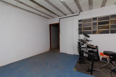 Casa à venda com 440m², 4 quartos e 8 vagasQuarto 4