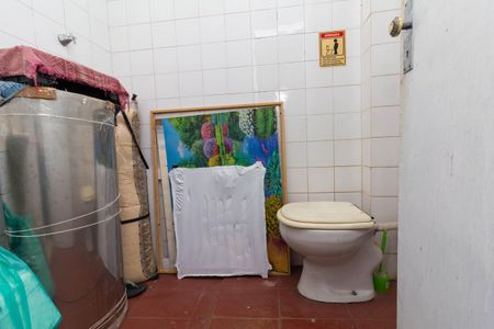 Casa à venda com 440m², 4 quartos e 8 vagasBanheiro 5