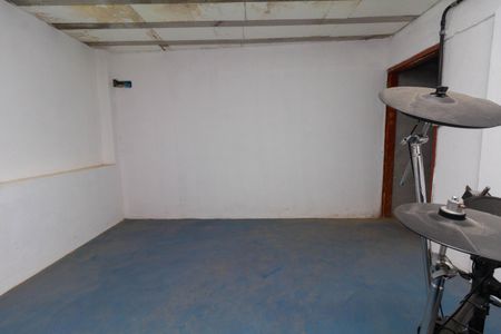 Casa à venda com 440m², 4 quartos e 8 vagasQuarto 4