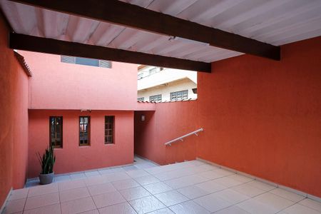 Casa à venda com 203m², 3 quartos e 2 vagasGaragem