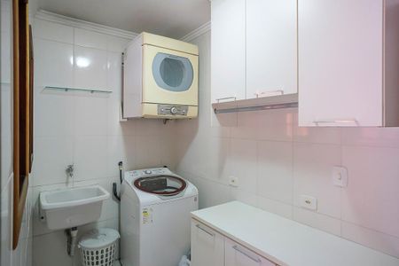 Casa à venda com 203m², 3 quartos e 2 vagasÁrea de serviço