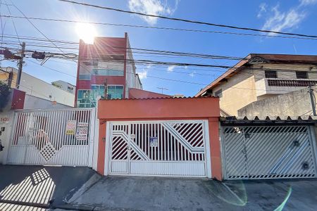 Casa à venda com 203m², 3 quartos e 2 vagasFachada + plaquinha