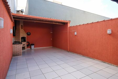 Casa à venda com 203m², 3 quartos e 2 vagasQuintal