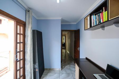 Casa à venda com 203m², 3 quartos e 2 vagasQuarto 2