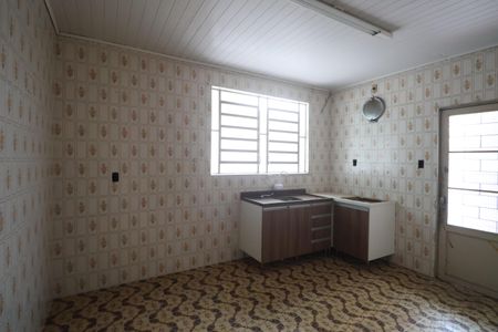 Casa à venda com 101m², 2 quartos e 2 vagasCozinha