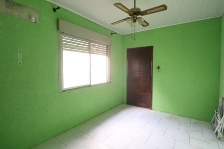 Casa à venda com 101m², 2 quartos e 2 vagasSala