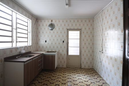 Casa à venda com 101m², 2 quartos e 2 vagasCozinha