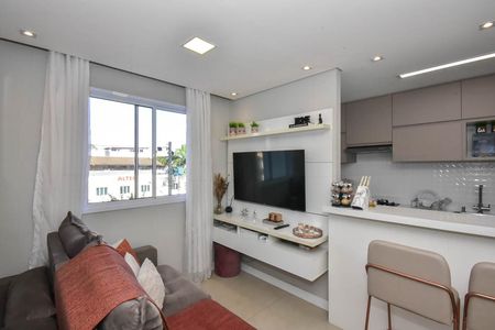 Apartamento à venda com 40m², 2 quartos e 1 vaga Apartamento à venda com 40m², 2 quartos e 1 vagaSala