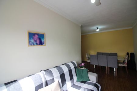 Apartamento à venda com 78m², 2 quartos e 1 vagaSala 