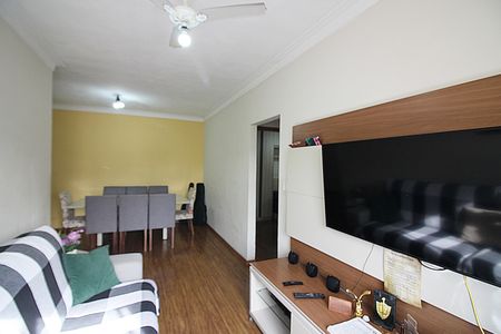 Apartamento à venda com 78m², 2 quartos e 1 vagaSala 
