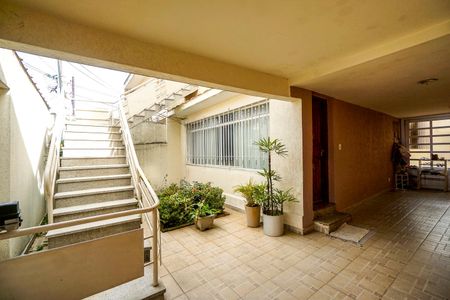 Casa à venda com 232m², 4 quartos e 4 vagasGaragem