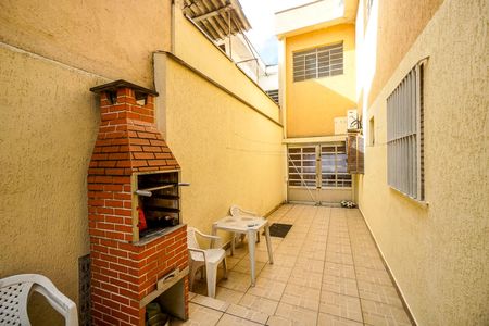 Casa à venda com 232m², 4 quartos e 4 vagasChurrasqueira