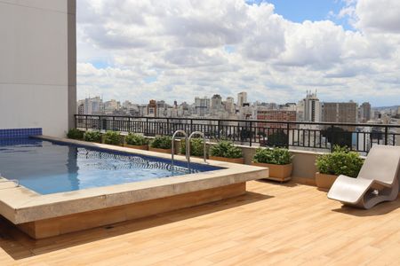 Studio para alugar com 24m², 1 quarto e sem vagaPiscina