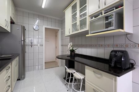 Apartamento à venda com 76m², 2 quartos e 1 vaga Apartamento à venda com 76m², 2 quartos e 1 vagaCozinha/Área de Serviço