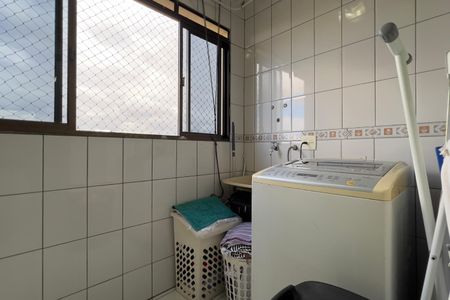 Apartamento à venda com 76m², 2 quartos e 1 vaga Apartamento à venda com 76m², 2 quartos e 1 vagaCozinha/Área de Serviço