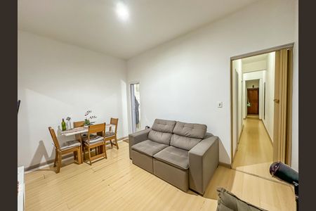Apartamento à venda com 51m², 1 quarto e sem vaga Apartamento à venda com 51m², 1 quarto e sem vagaSala