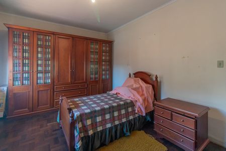 Casa à venda com 320m², 6 quartos e 2 vagasQuarto 3