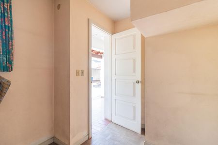 Casa à venda com 320m², 6 quartos e 2 vagasQuarto de Serviço