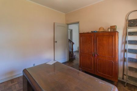 Casa à venda com 320m², 6 quartos e 2 vagasQuarto 1