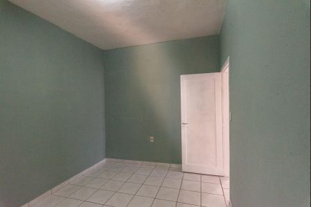 Casa à venda com 279m², 2 quartos e 3 vagasQuarto 2