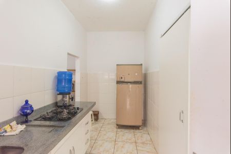 Casa à venda com 279m², 2 quartos e 3 vagasEdícula