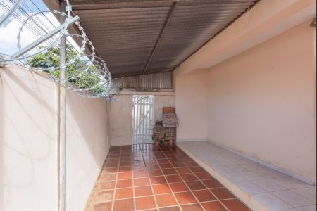 Casa à venda com 279m², 2 quartos e 3 vagasQuintal