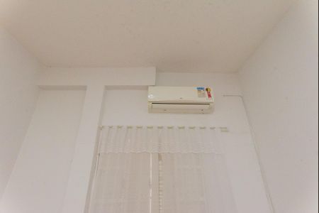 Casa à venda com 279m², 2 quartos e 3 vagasEdícula