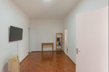 Casa à venda com 279m², 2 quartos e 3 vagasEdícula